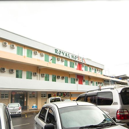 Oyo 89408 Royal Hotel Keningau Exterior foto
